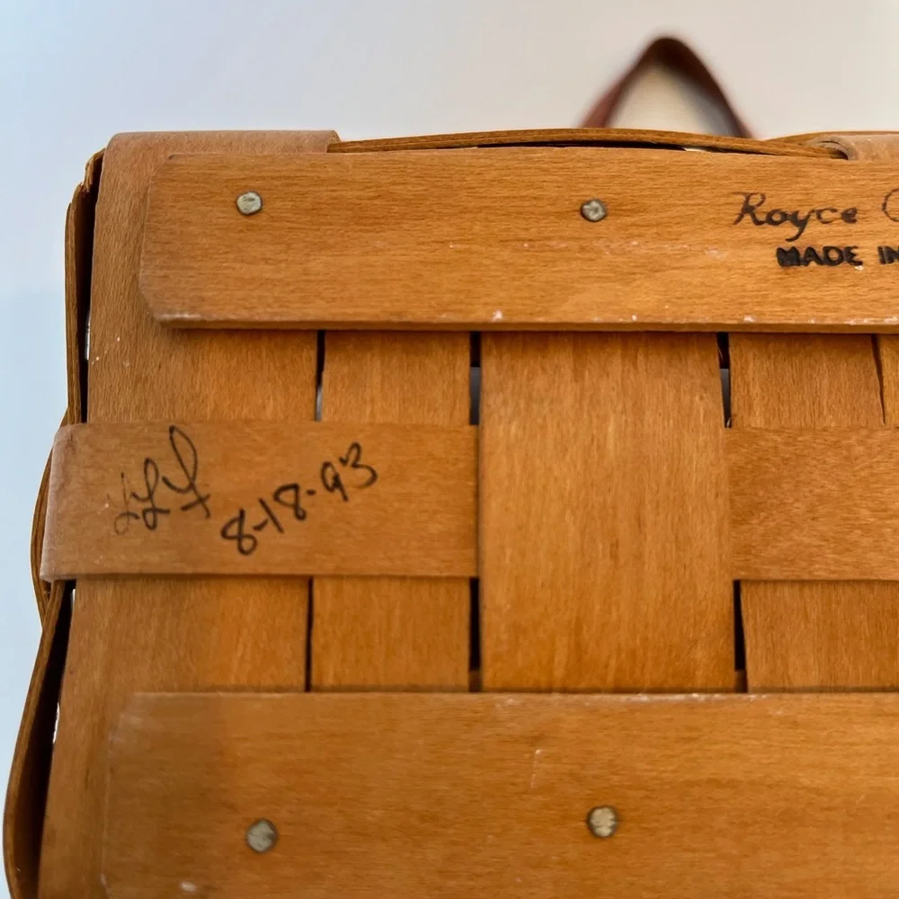 Hand-woven Signed Basket with Green Accents and Leather Handle - Picture 8 of 8